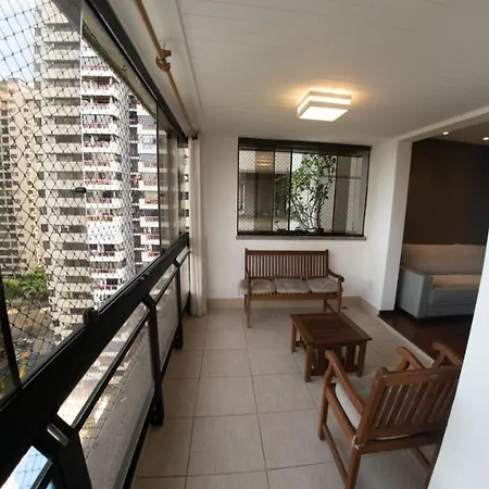Belíssimo Apartamento Beira Mar em Ótima Localização-3
